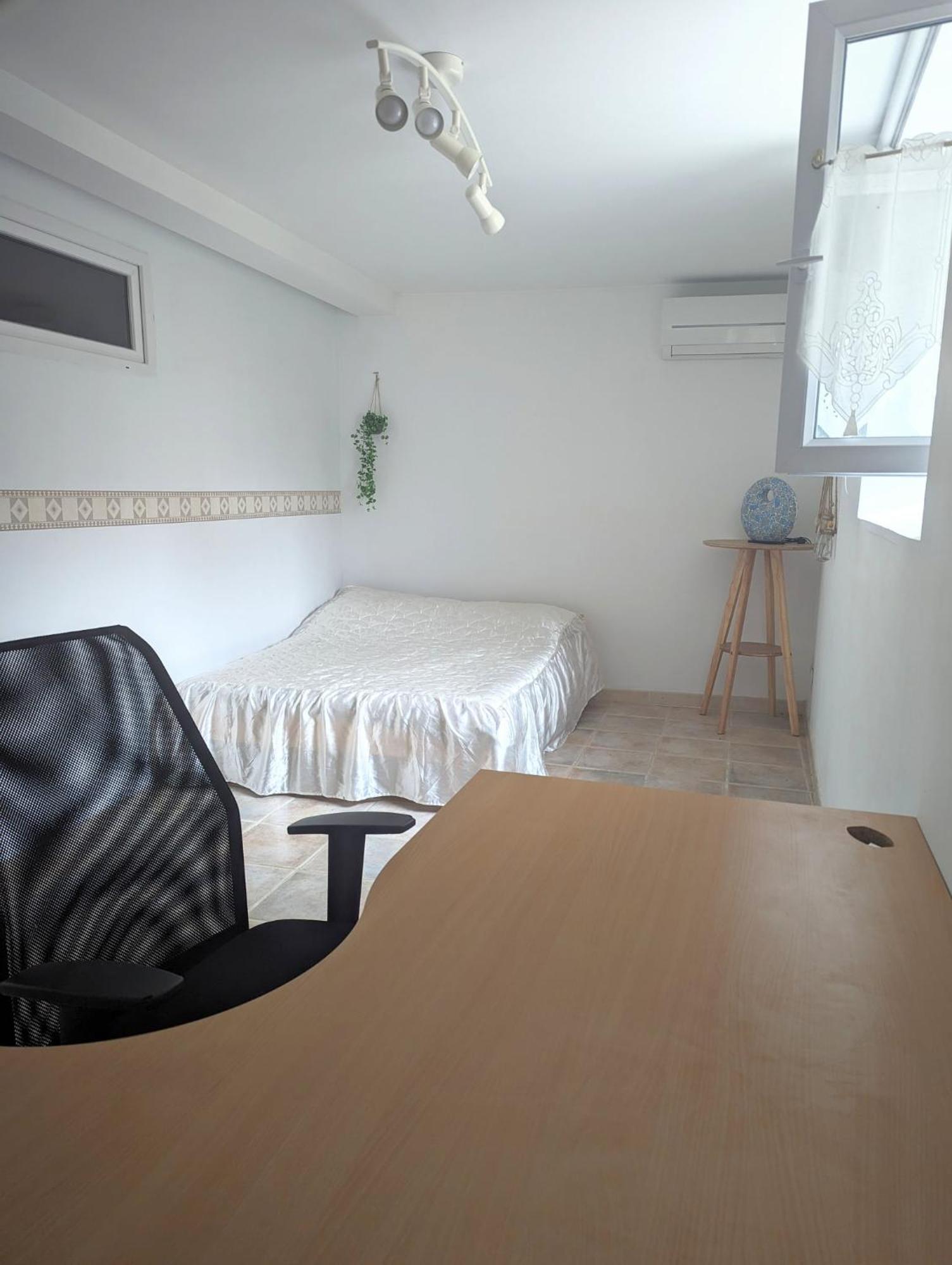 Chambre Climatisee Avec Espaces Privatifs Dont Salle De Bain Et Wc La Liviniere Εξωτερικό φωτογραφία